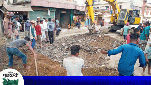 বিশ্বনাথ-জগন্নাথপুর সড়ক সংস্কার কাজ : চরম দুর্ভোগ