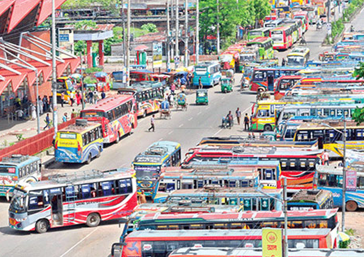  দুর্ভোগে দূরপাল্লার যাত্রীরা : কারণ অবরোধ