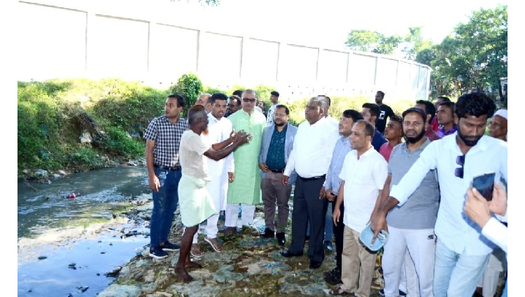 নগরীকে বাঁচাতে খালগুলো দখলমুক্ত করে খনন করতে হবে : আনোয়ারুজ্জামান