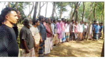 গোয়াইনঘাটে মিথ্যা তথ্য দিয়ে অ-কৃষি বন্দোবস্ত : বাতিলের দাবিতে মানববন্ধন