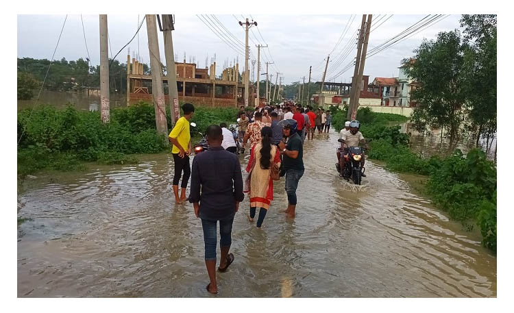 বন্যায় মৌলভীবাজারে তিন উপজেলায় চরম দুর্ভোগ