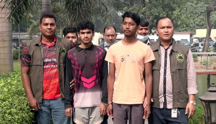 পাহাড়ে এক বছর প্রশিক্ষণ, সমতলে এসে গ্রেপ্তার সিলেটের তুহিনসহ দুই জঙ্গি