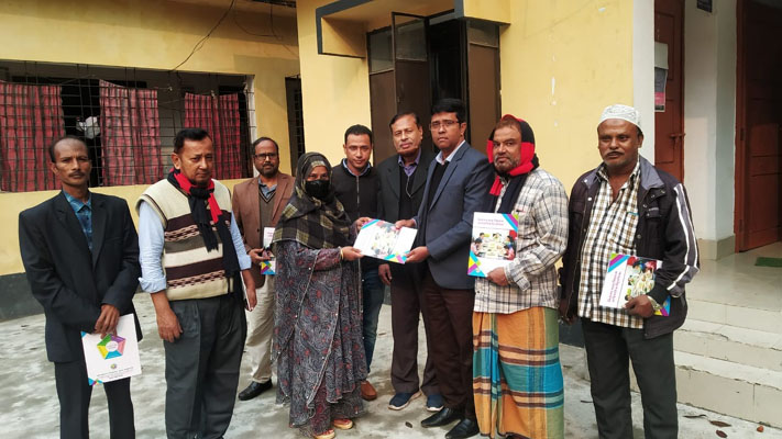 জৈন্তাপুরে নিরাপদ খাদ্য বিষয়ক বই বিতরণ কর্মসূচির উদ্বোধন