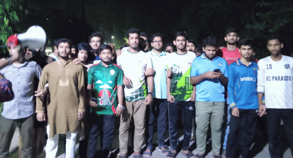 আওয়ামী লীগের কার্যক্রম নিষিদ্ধে শাবিতে আনন্দ মিছিল