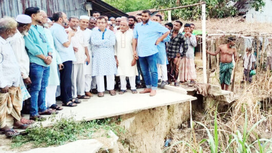 চানপুরে নদী ভাঙ্গন পরিদর্শনে খন্দকার মুক্তাদির