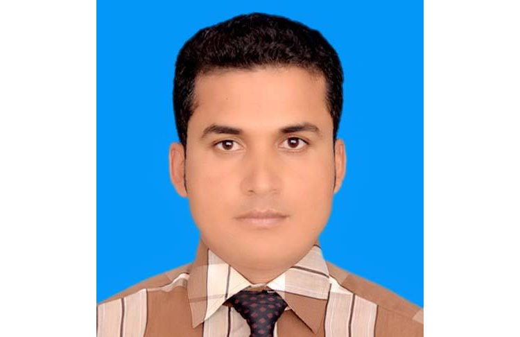 আওয়ামীলীগ নেতা রাসেল আহমদের বাড়িতে পুলিশের অভিযান