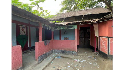 দোয়ারাবাজারে ধর্ম অবমাননার অভিযোগে সংখ্যালঘুদের বাড়িঘরে হামলা