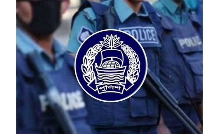 শ্রীমঙ্গলের আশীদ্রোনে আওয়ামীলীগ নেতা ইছুব আলীর স্ত্রীকে ধরতে পুলিশের অভিযান